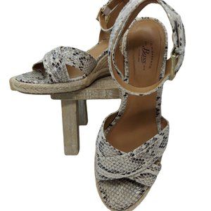 G.H. Bass & Co. Kendall Open Toe Wedge Women's Size 7M
